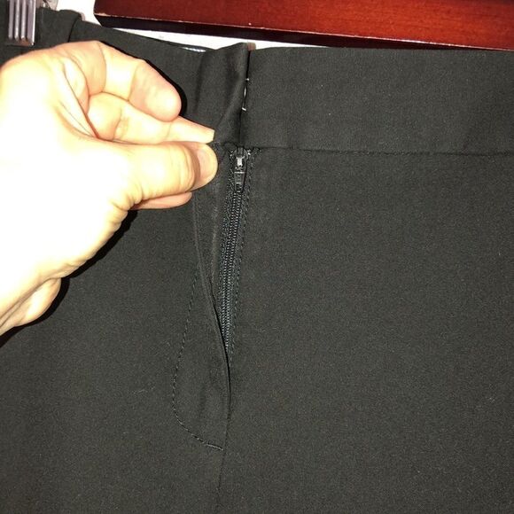 Lands’ End 12 Mid Rise Black Wide Leg Dress Pants - Picture 9 of 14